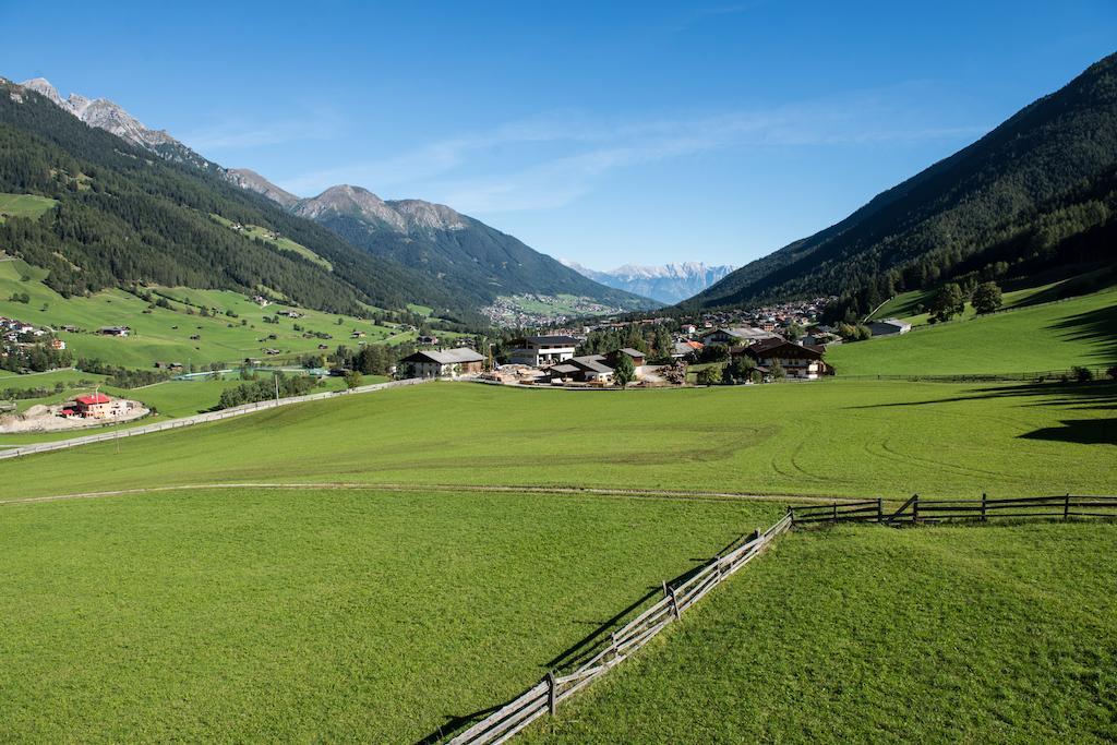 Pension Roasthof Neustift im Stubaital Ngoại thất bức ảnh