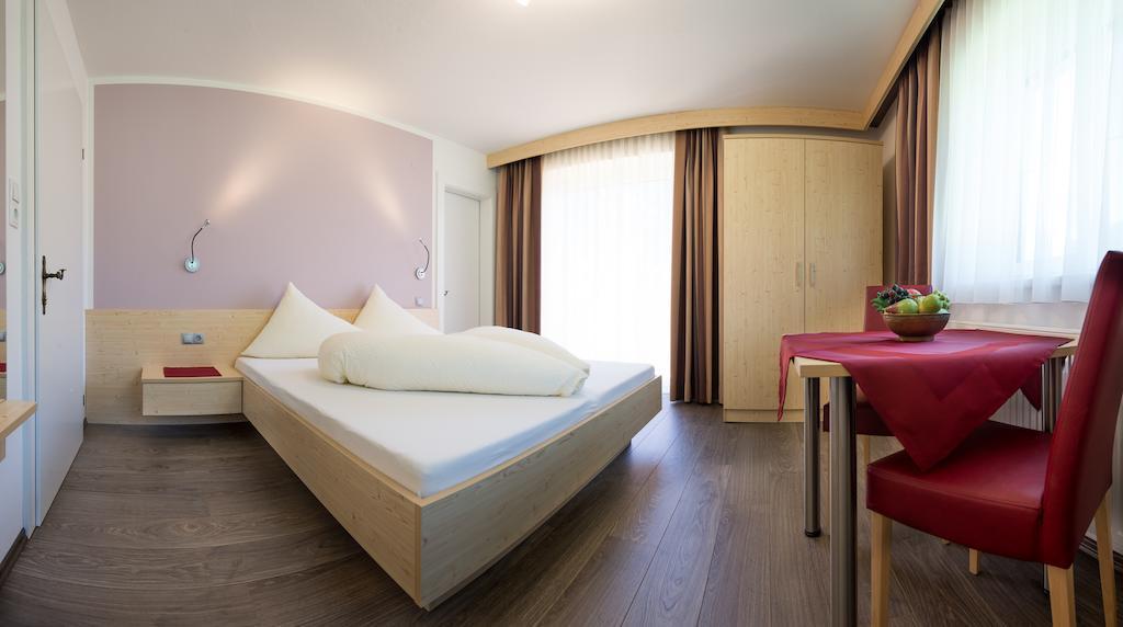 Pension Roasthof Neustift im Stubaital Ngoại thất bức ảnh