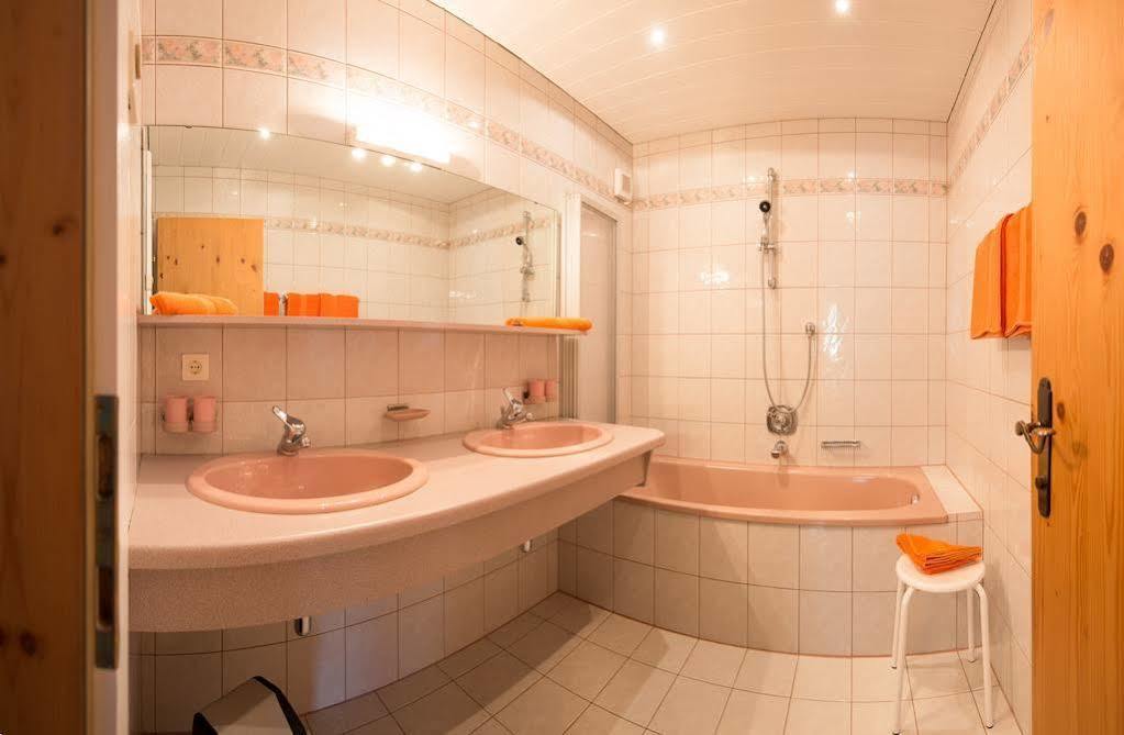 Pension Roasthof Neustift im Stubaital Ngoại thất bức ảnh